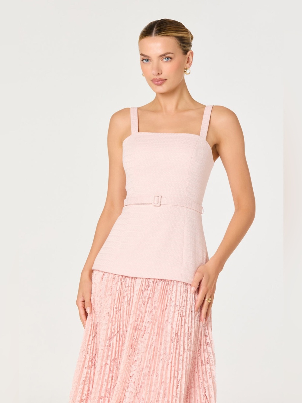 ASTR The Label Caitlin Mixed Media Tweed Midi Dress in Pink size S NWT - Picture 3 of 9